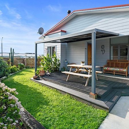 Ekhaya - New Plymouth Holiday Home Bagian luar foto